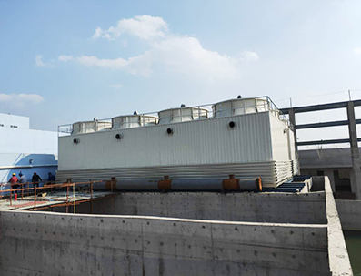 Huatuo Pharmaceutical purchases 1800T large square cooling tower from Anhui Dingsheng